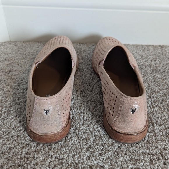 Trask Ali Metallic Perforated Loafer - Dusty Pink - sz 9.5 - Picture 4 of 6
